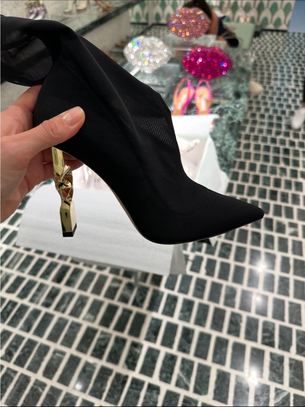 Glamorous, comforting and elegant boots